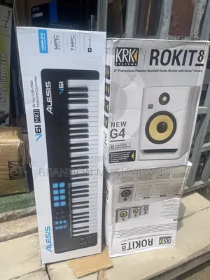 Studio Speaker Rokit8 and Alesis V61 Keyboard