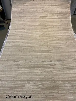 Center Rugs