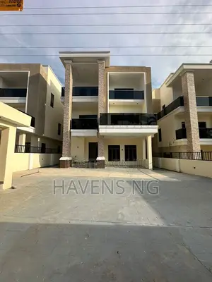 Photo - 5bdrm Duplex in Life Camp for sale