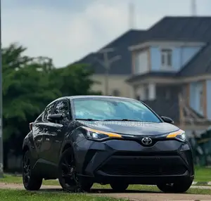 Photo - Toyota C-HR 2021 Black