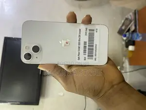 Apple iPhone 13 128 GB White