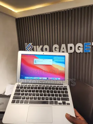 Laptop Apple MacBook Air 2013 8GB Intel Core I7 SSD 500GB