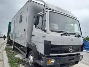 Mercedes 814 Injector, 6 Bolts