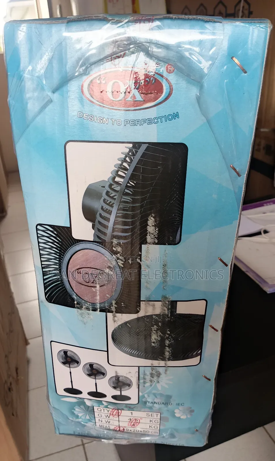 Ox Plus 18" Rubber Blades Standing Fan