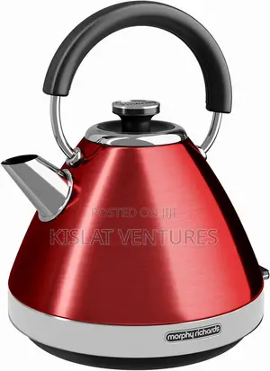 Morphy Richards Venture 1.5l Pyramid Kettle Red