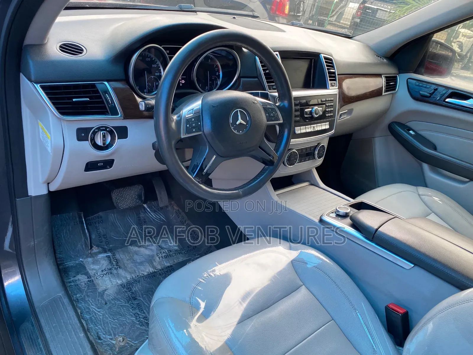Mercedes-Benz M Class 2012 Gray