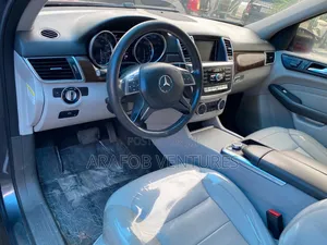 Mercedes-Benz M Class 2012 Gray
