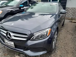 Mercedes-Benz C300 Luxury 4Matic Sedan AWD (2.0L 4cyl 7A) 2016 Gray