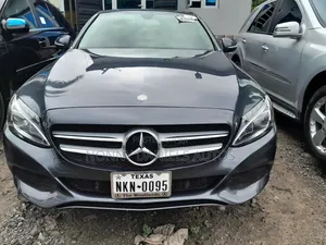 Mercedes-Benz C300 Luxury 4Matic Sedan AWD (2.0L 4cyl 7A) 2016 Gray