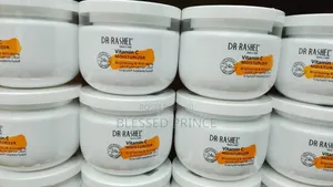 Photo - Dr Reashel Vitamin C Moisturizer