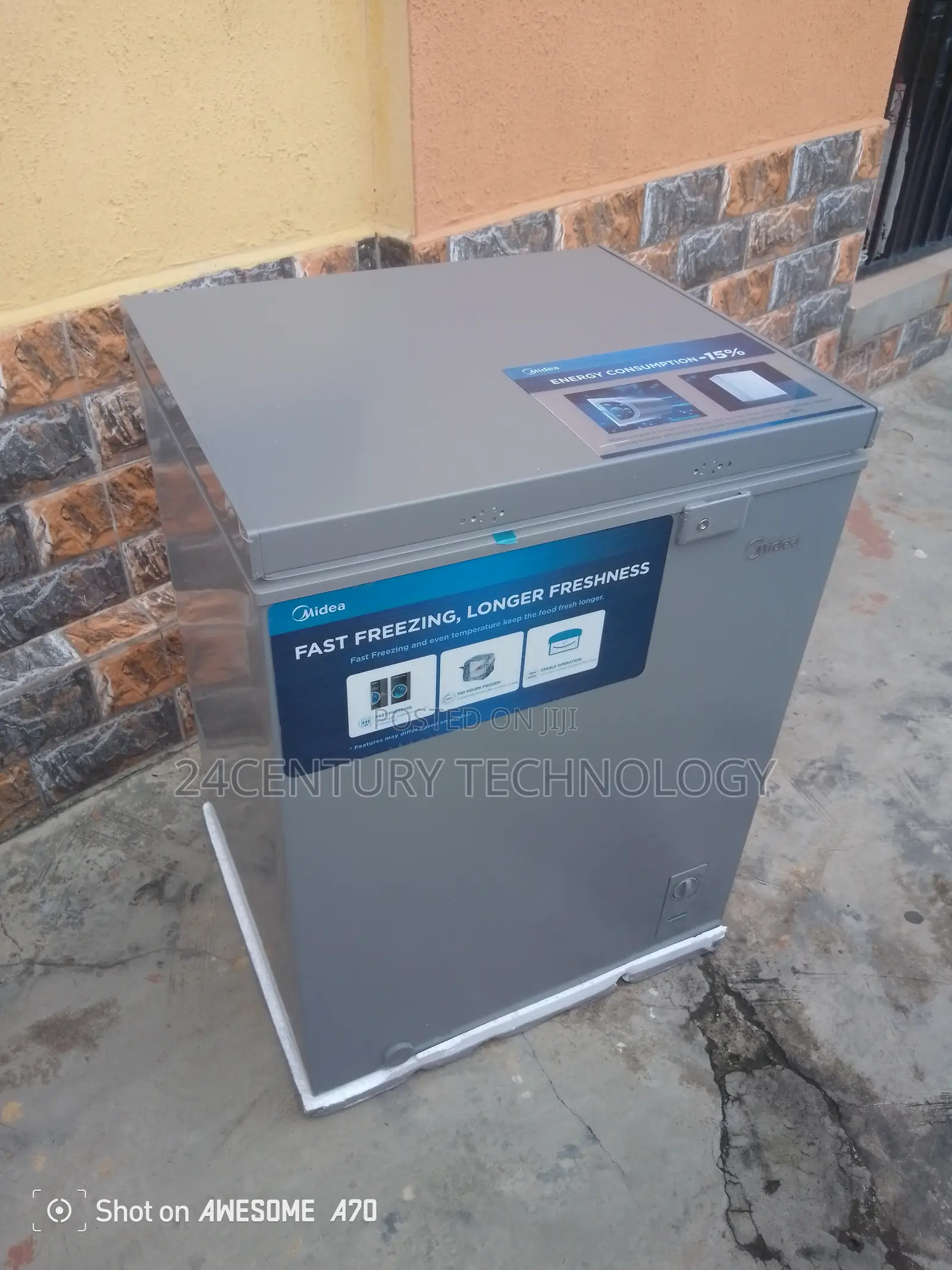 Midea 142 L Chest Freezer Quiet 42db