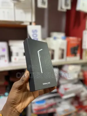 New Samsung Galaxy S25 256 GB Silver