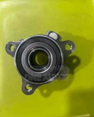 Suzuki Dzire Front Hub