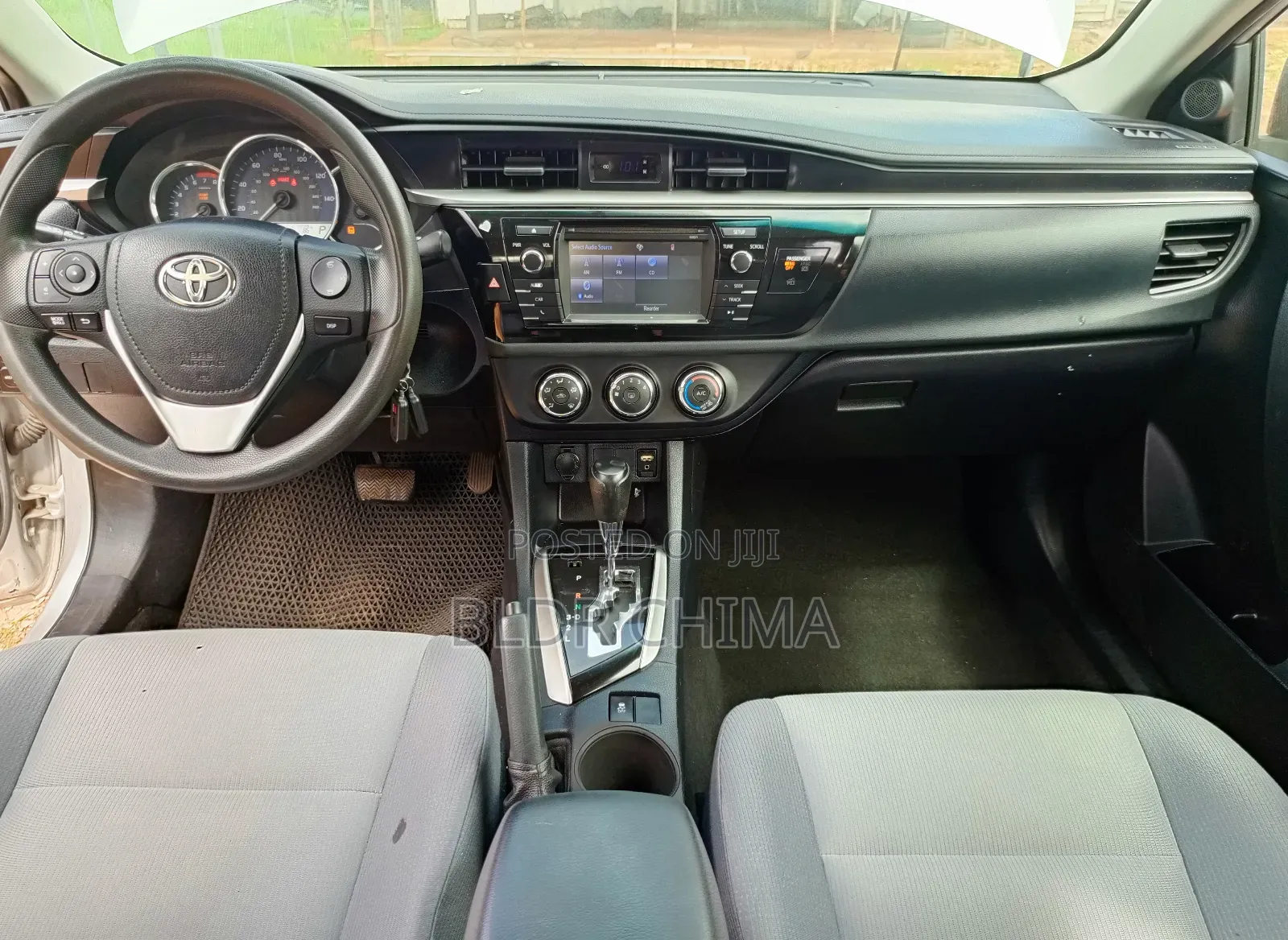 Toyota Corolla 2017 Silver