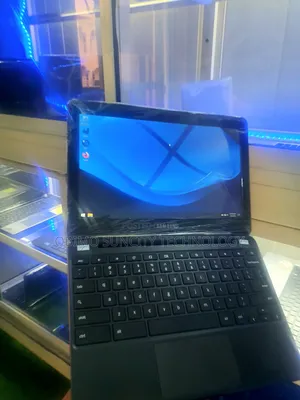 Photo - Laptop Samsung Chromebook 3 XE501 4GB Intel Pentium SSD 16 GB