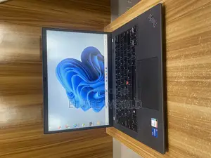 Laptop Lenovo ThinkPad T14 G3 16GB Intel Core I5 SSD 256GB