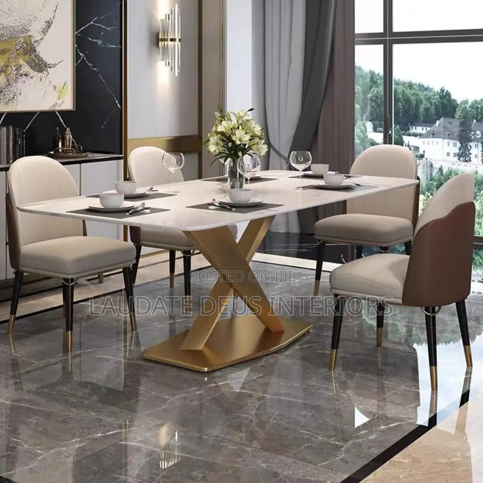 Exquisite Contemporary 6 Seaters Marble Top Dining Table