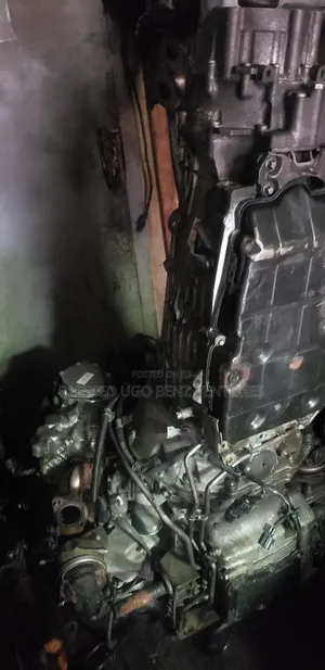 Complete Engine 204 4matic 010 W272