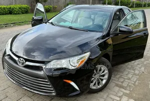 Photo - Toyota Camry LE 4dr Sedan (2.5L 4cyl 6A) 2015 Black