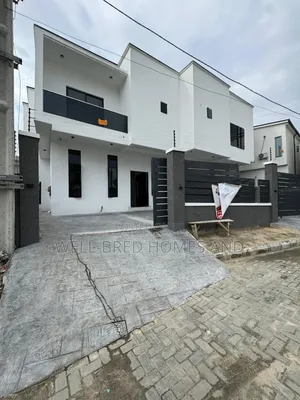 4bdrm Duplex in Lekki for sale