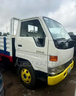 Photo - Toyota Dyna 200 Six Tyres New Model Face Nigeria Used
