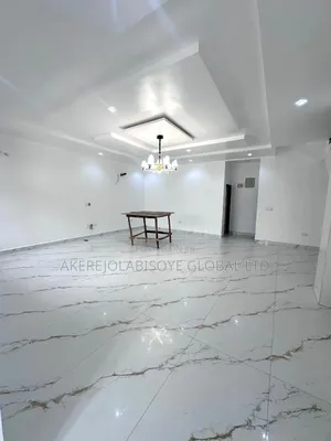 Photo - 4bdrm Duplex in In An Estate for rent