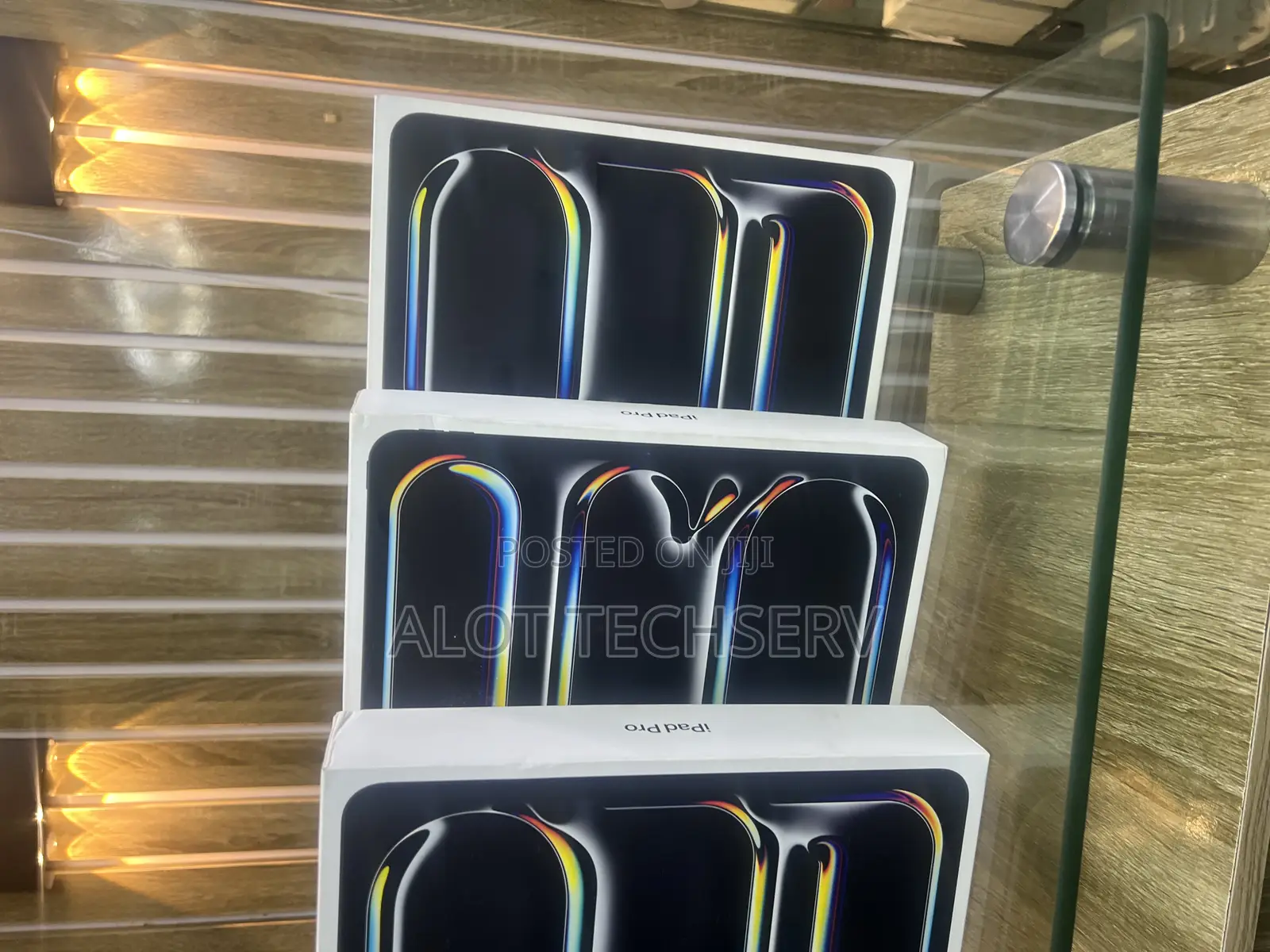 New Apple iPad Pro 13 (2024) 256 GB Gray