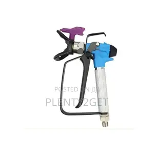 Photo - Professional 837 Airless Spray Gun With 517 Spray Nozzle