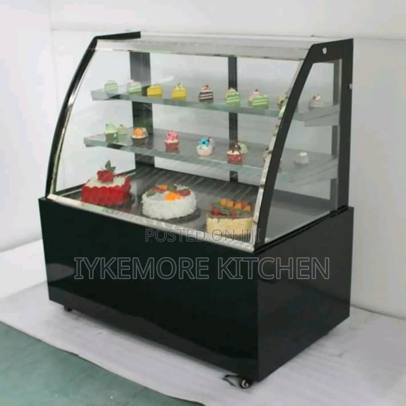 Top Grade Black Cake Chiller