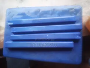 Photo - Plastic Reading Table