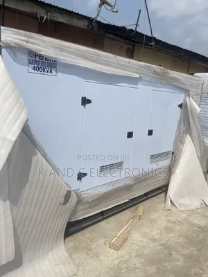 Perkins 400kva Soundproof Diesel Generator 100%Copper Wire
