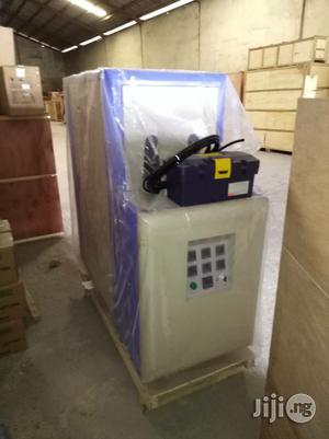 Pet Bottles Blowing Machine