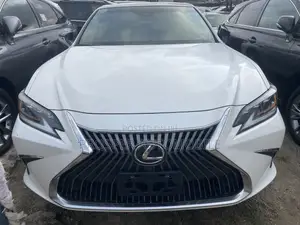 Lexus ES 350 Luxury 2021 White