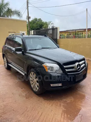 Mercedes-Benz GLK-Class 350 2011 Black