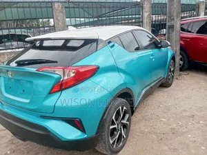 Toyota Voxy 2018 Blue
