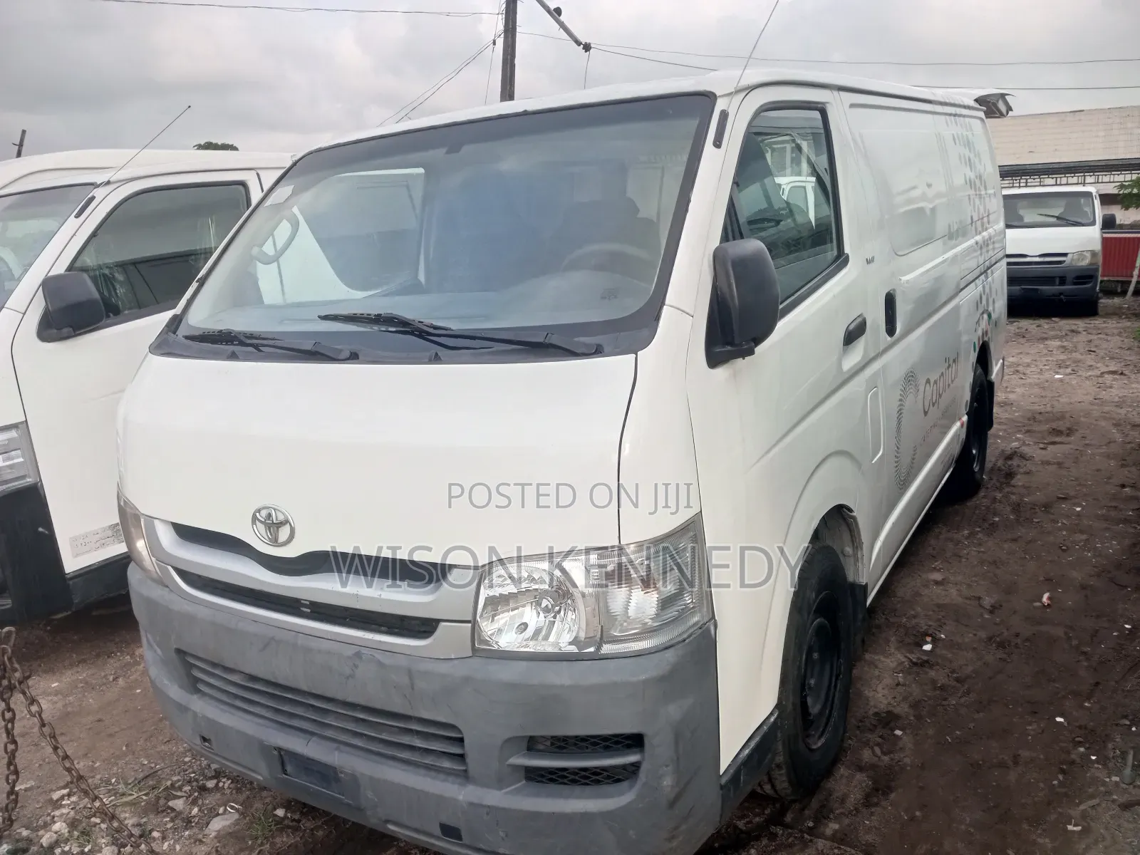 Toyota HiAce 2010 White