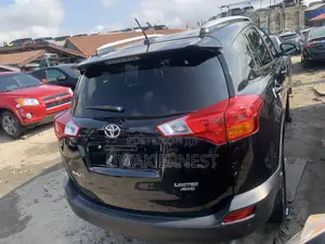 Toyota RAV4 2015 Black
