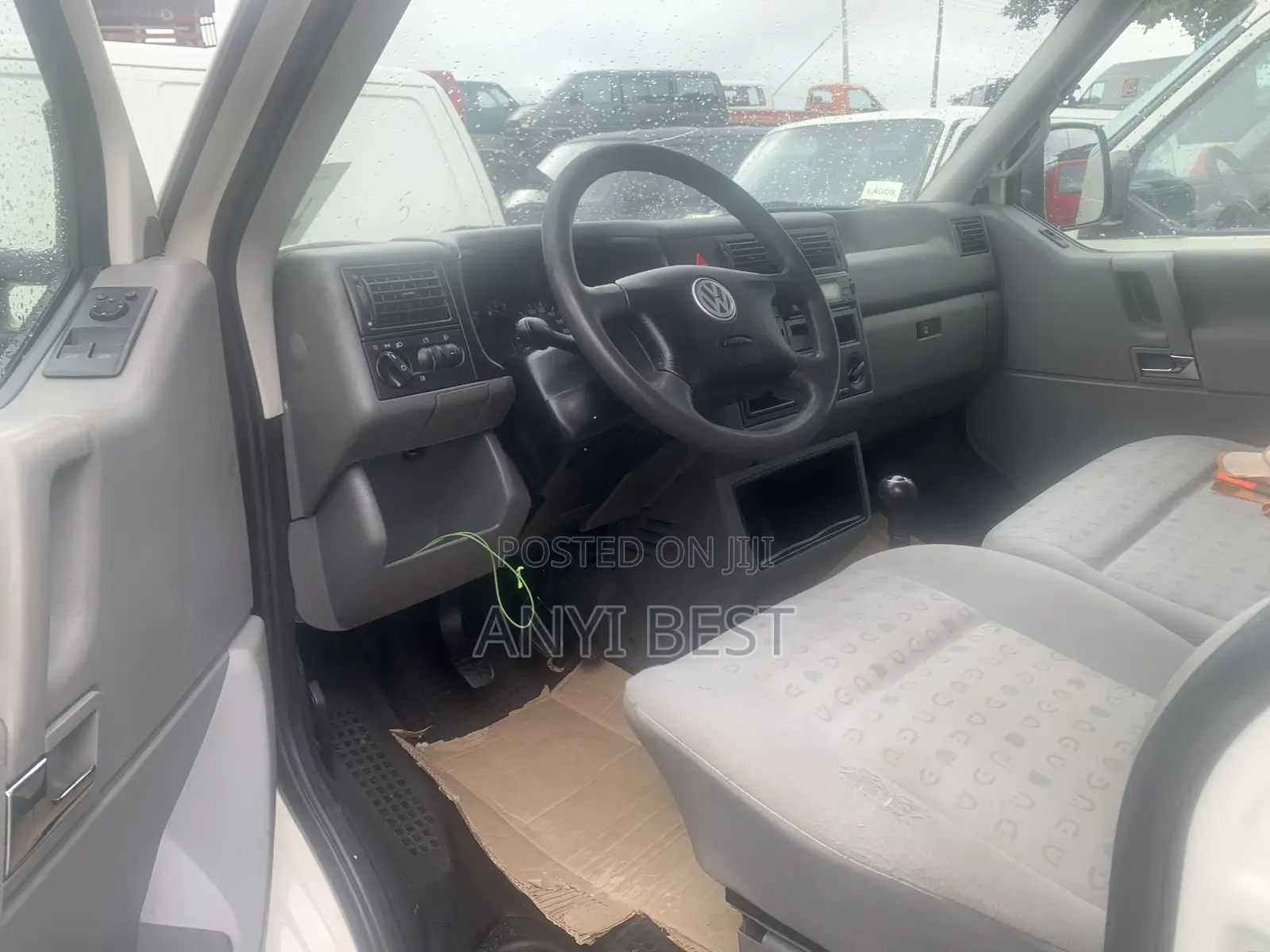 Volkswagen Transporter 2005 White