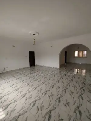 Photo - 6bdrm Apartment in Utako for rent