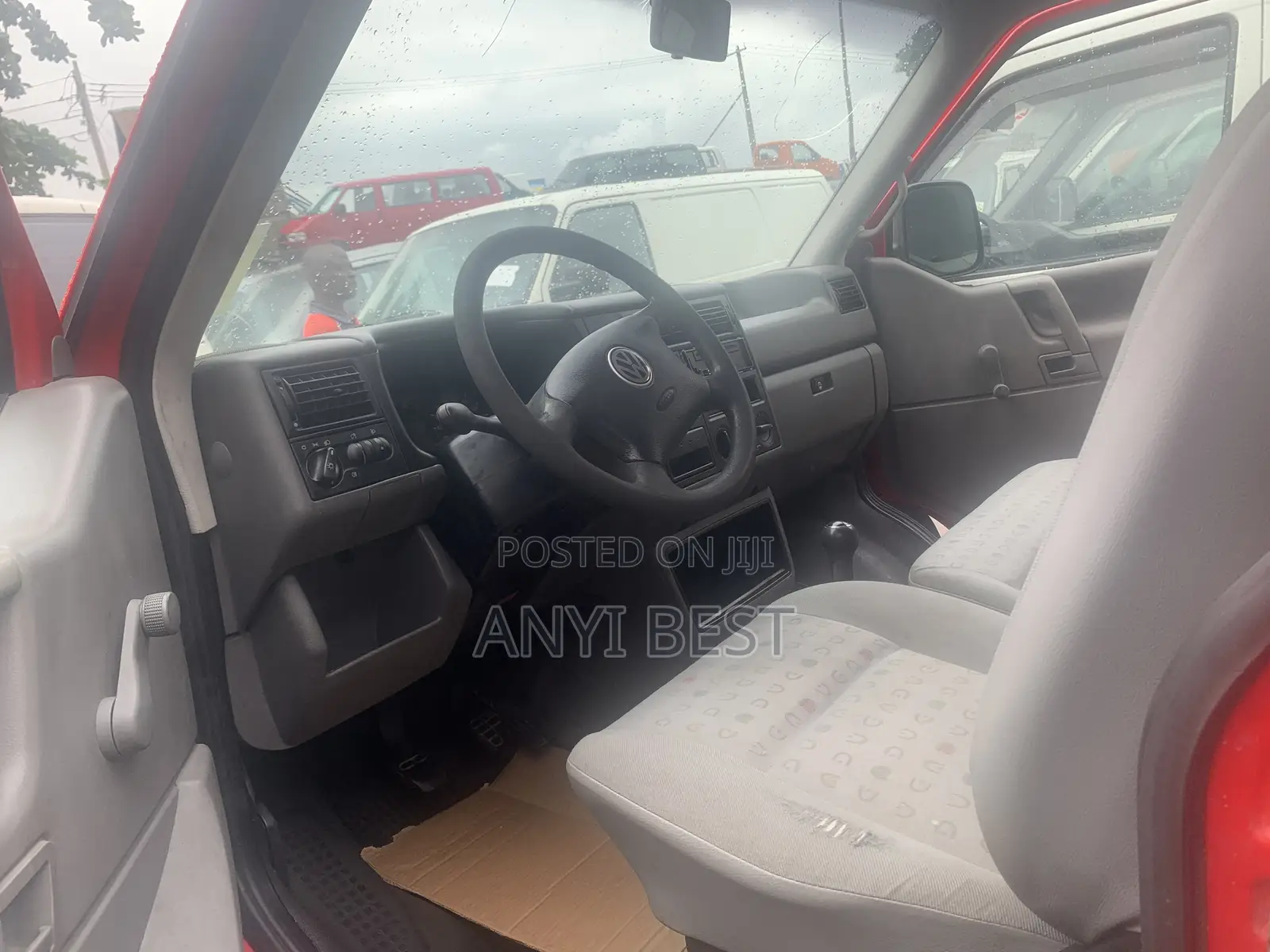 Volkswagen Transporter 2005 Red