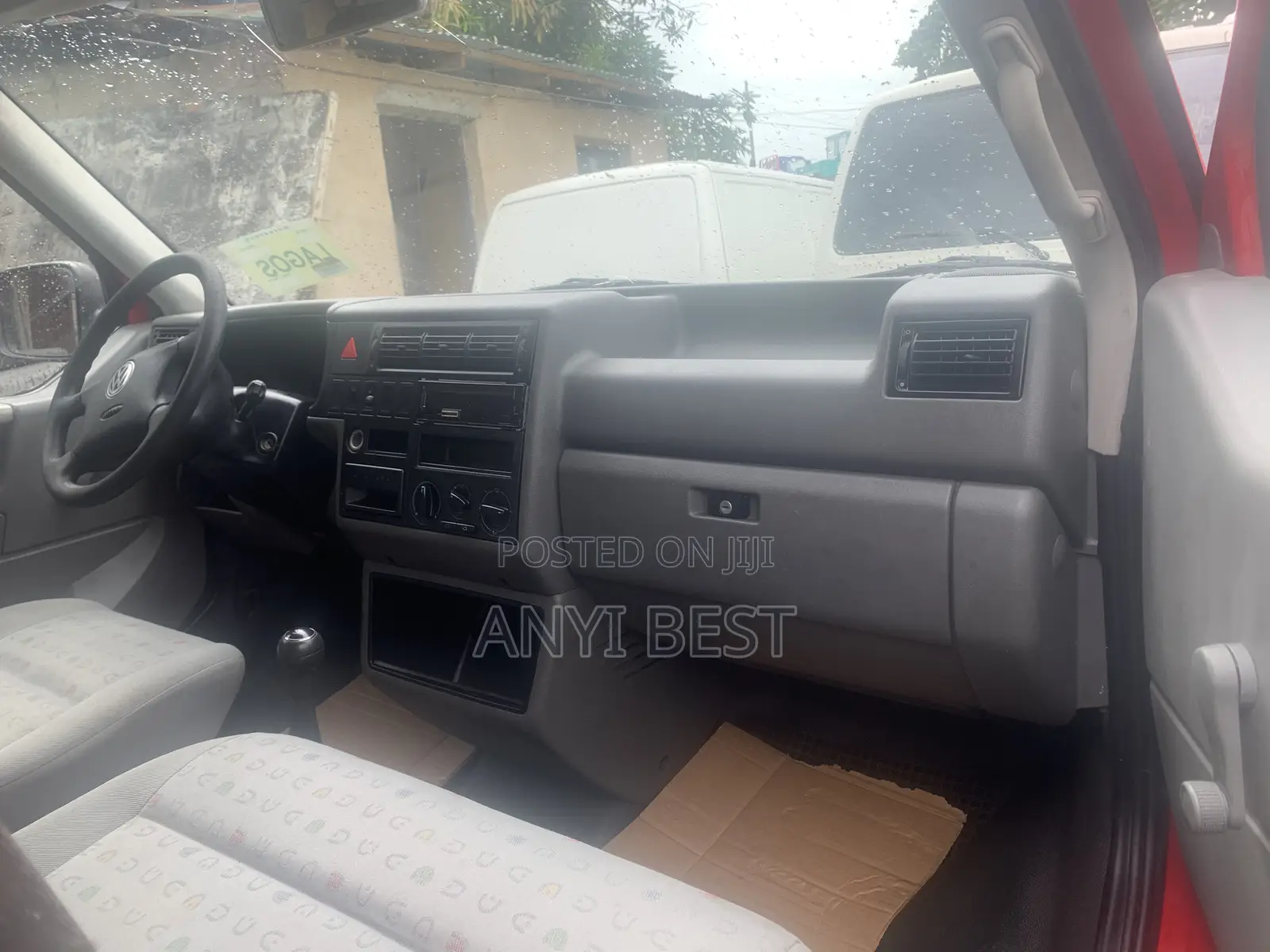 Volkswagen Transporter 2005 Red