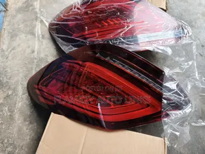 C300 2018 Rear Light (205)