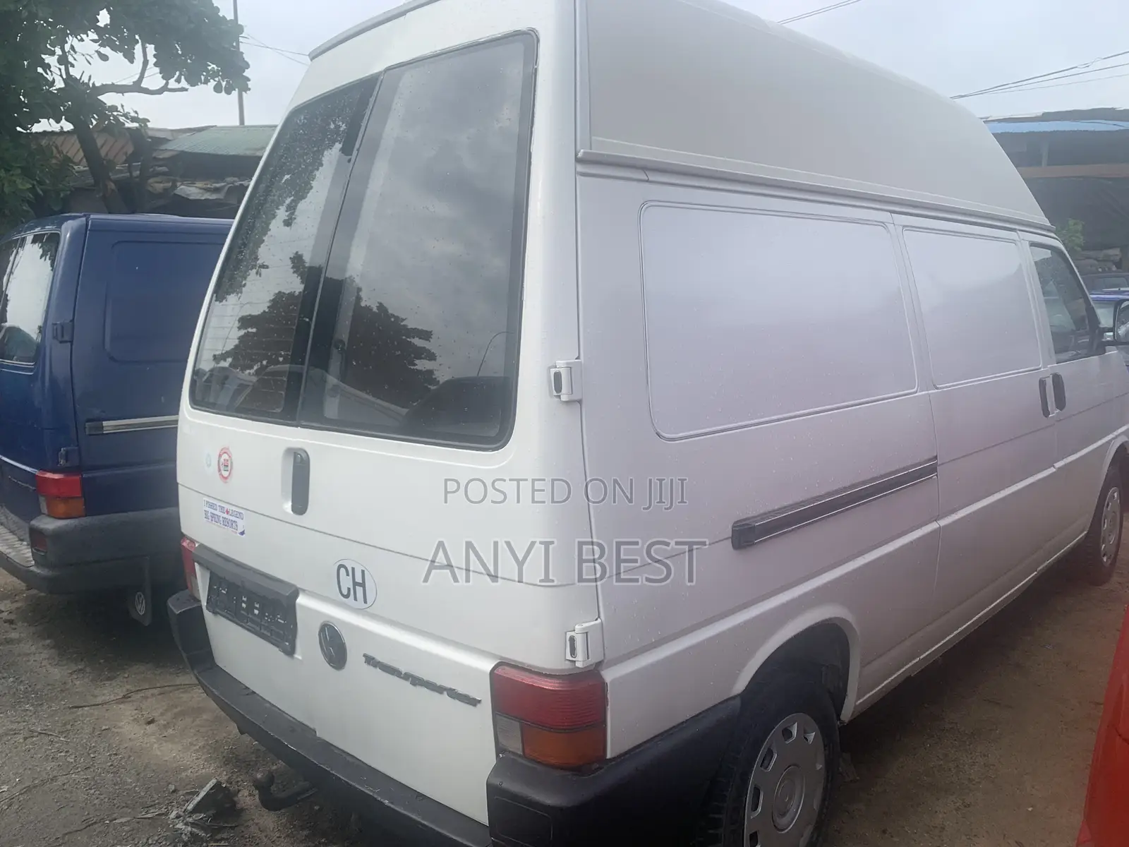 Volkswagen Transporter 2000 White