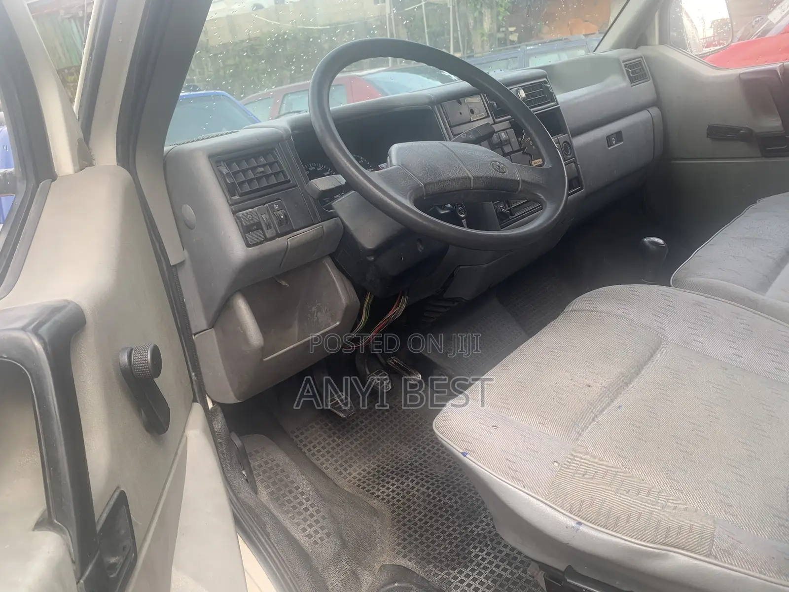 Volkswagen Transporter 2000 White