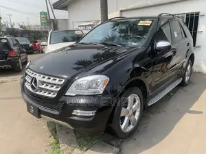 Mercedes-Benz M Class 2011 Black