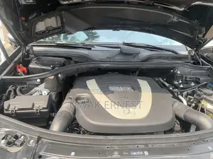 Mercedes-Benz M Class 2011 Black