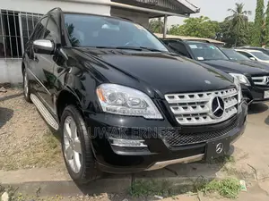 Mercedes-Benz M Class 2011 Black