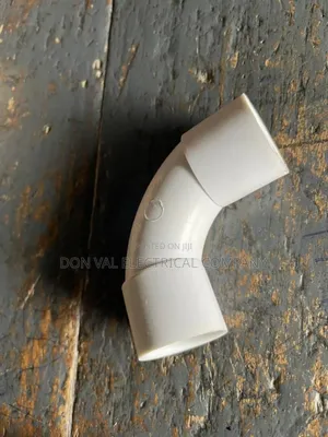 Angle Cuve Pipe PVC