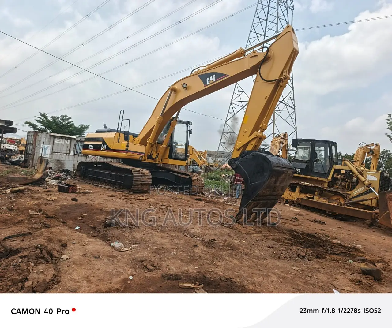 325 Bl Excavator