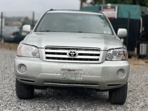 Photo - Toyota Highlander 4x4 2005 Silver